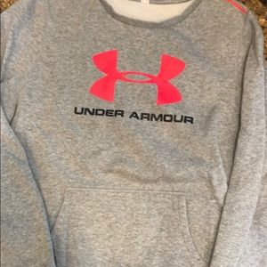 Under Armour crew neck sweatshirt
